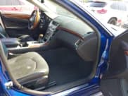 ✅ 2012 Cadillac CTS Luxury • VIN: 1G6DE5E59C0102621 • Лот: 42554121. Опубликован ранее на IAAI с пробегом 128 430 миль. Бесплатный доступ к архиву аукционных продаж из США и подробный отчёт об истории автомобиля на DreamBid. Изображение 5.