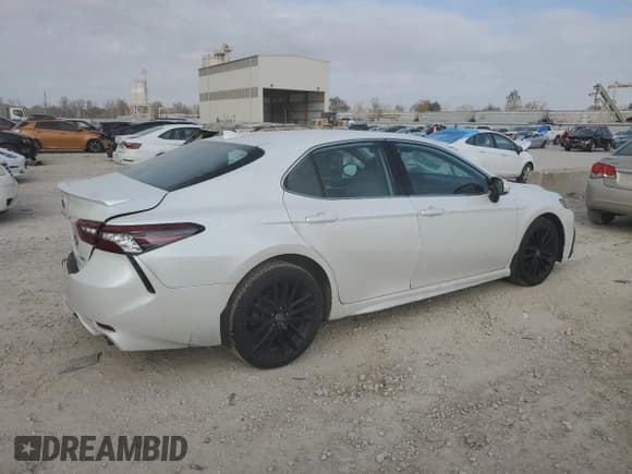 ✅ 2022 Toyota Camry XSE • VIN: 4T1K61AK0NU012626 • Lot: 91411185. Listed on Copart with 123,277 mi. Free auction sales archive from the USA and detailed vehicle history report at DreamBid. Image 3.