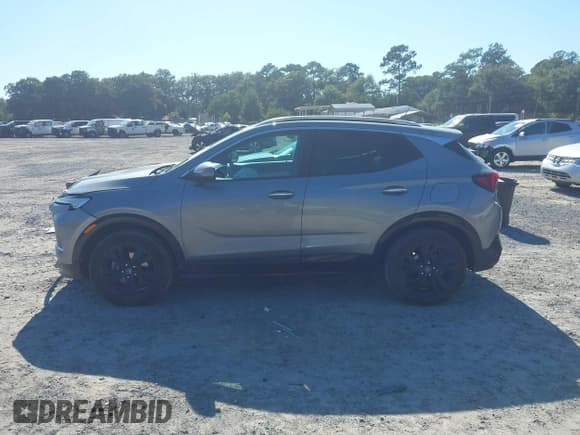 ✅ 2024 Buick Encore GX Sport Touring • VIN: KL4AMESL2RB069426 • Lot: 43139099. Listed on IAAI with 31,545 mi. Free auction sales archive from the USA and detailed vehicle history report at DreamBid. Image 14.