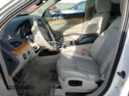 ✅ 2012 Lincoln MKT EcoBoost • VIN: 2LMHJ5AT7CBL50296 • Лот: 53883455. Опубликован ранее на Copart с пробегом 127 296 миль. Бесплатный доступ к архиву аукционных продаж из США и подробный отчёт об истории автомобиля на DreamBid. Изображение 7.