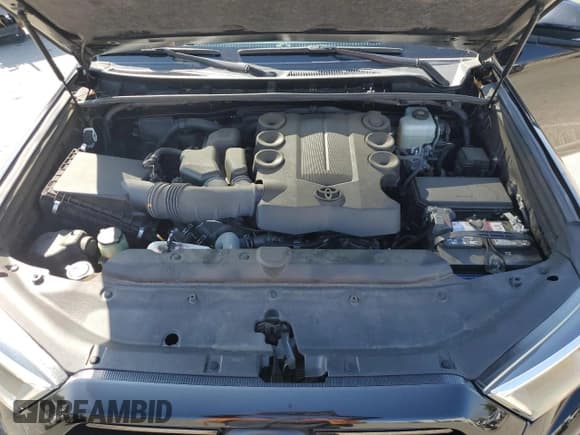 ✅ 2020 Toyota 4Runner Nightshade • VIN: JTEBU5JR2L5767875 • Lot: 85653545. Listed on Copart with 75,132 mi. Free auction sales archive from the USA and detailed vehicle history report at DreamBid. Image 12.