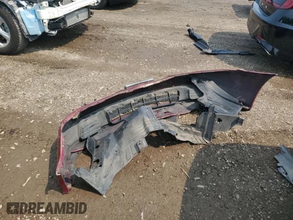 ✅ 1999 Acura TL • VIN: 19UUA5643XA010517 • Lot: 67289775. Wystawiony na Copart z przebiegiem 171 889 mil. Bezpłatny archiwum sprzedaży aukcyjnych z USA i szczegółowy raport historii pojazdu na DreamBid. Zdjęcie 12.