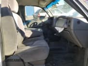 ✅ 2005 GMC Sierra 1500 • VIN: 1GDHC23215F894447 • Лот: 85680264. Опубликован ранее на Copart с пробегом 270 936 миль. Бесплатный доступ к архиву аукционных продаж из США и подробный отчёт об истории автомобиля на DreamBid. Изображение 7.