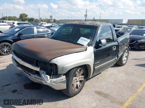 2002 Chevrolet Silverado 1500 with VIN 1GCEC14W72Z148839, listed as a IAAI auction lot 43426814 with Not provided miles and . Bid and sale history available at DreamBid. Image 17.