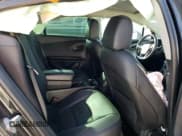 ✅ 2014 Chevrolet Volt • VIN: 1G1RB6E49EU163111 • Lot: 69861874. Wystawiony na Copart z przebiegiem 104 108 mil. Bezpłatny archiwum sprzedaży aukcyjnych z USA i szczegółowy raport historii pojazdu na DreamBid. Zdjęcie 10.