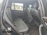 ✅ 2019 BMW X3 sDrive30i • VIN: 5UXTR7C58KLF27001 • Лот: 94146875. Опубликован ранее на Copart с пробегом 135 046 миль. Бесплатный доступ к архиву аукционных продаж из США и подробный отчёт об истории автомобиля на DreamBid. Изображение 11.