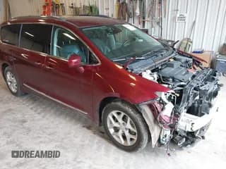 ✅ 2017 Chrysler Pacifica Touring L Plus • VIN: 2C4RC1EG0HR531260 • Lot: 43456945. Listed on IAAI with 76,706 mi. Free auction sales archive from the USA and detailed vehicle history report at DreamBid. Image 1.