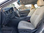 ✅ 2014 Lexus ES 330 • VIN: JTHBK1GG5E2106501 • Lot: 94687825. Listed on Copart with 98,986 mi. Free auction sales archive from the USA and detailed vehicle history report at DreamBid. Image 7.