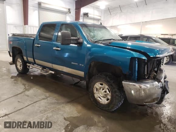 ✅ 2008 Chevrolet Silverado 2500HD LTZ • VIN: 1GCHK23688F164629 • Лот: 68385884. Опубликован ранее на Copart с пробегом 272 920 миль. Бесплатный доступ к архиву аукционных продаж из США и подробный отчёт об истории автомобиля на DreamBid. Изображение 4.