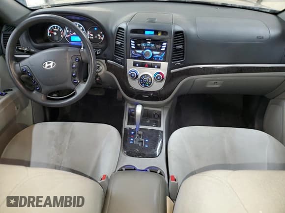 ✅ 2008 Hyundai Santa Fe GLS • VIN: 5NMSG73D98H208529 • Lot: 84091594. Listed on Copart with 255,898 mi. Free auction sales archive from the USA and detailed vehicle history report at DreamBid. Image 8.