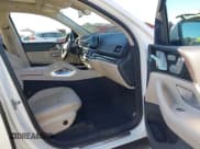 ✅ 2020 Mercedes-Benz GLS 450 • VIN: 4JGFF5KE4LA199370 • Lot: 43603285. Wystawiony na IAAI z przebiegiem 67 872 mil. Bezpłatny archiwum sprzedaży aukcyjnych z USA i szczegółowy raport historii pojazdu na DreamBid. Zdjęcie 5.