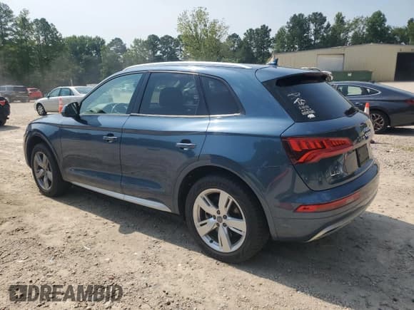✅ 2018 Audi Q5 Premium • VIN: WA1ANAFY8J2013698 • Lot: 62175655. Listed on Copart with 116,766 mi. Free auction sales archive from the USA and detailed vehicle history report at DreamBid. Image 2.