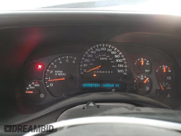 ✅ 2007 Chevrolet Silverado 2500HD Work Truck • VIN: 1GCHK23UX7F118930 • Lot: 74747034. Wystawiony na Copart z przebiegiem 160 560 mil. Bezpłatny archiwum sprzedaży aukcyjnych z USA i szczegółowy raport historii pojazdu na DreamBid. Zdjęcie 9.