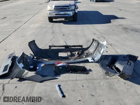 ✅ 2023 Volkswagen Atlas SEL • VIN: 1V2BE2CA3PC216913 • Lot: 67686974. Listed on Copart with 13,326 mi. Free auction sales archive from the USA and detailed vehicle history report at DreamBid. Image 15.