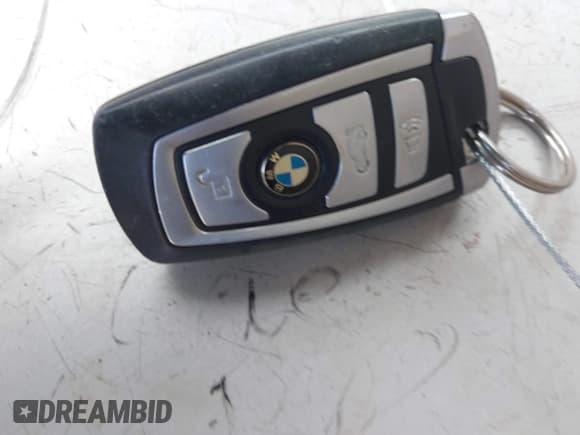 ✅ 2012 BMW 7 Series 750Li • VIN: WBAKB8C54CC964853 • Lot: 42848346. Wystawiony na IAAI z przebiegiem 154 299 mil. Bezpłatny archiwum sprzedaży aukcyjnych z USA i szczegółowy raport historii pojazdu na DreamBid. Zdjęcie 11.