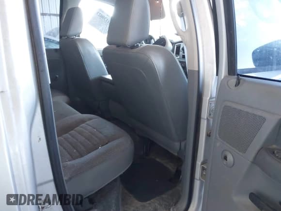 ✅ 2008 Dodge 1500 ST • VIN: 1D7HU18N28S535558 • Лот: 41139023. Опубликован ранее на IAAI с пробегом 172 920 миль. Бесплатный доступ к архиву аукционных продаж из США и подробный отчёт об истории автомобиля на DreamBid. Изображение 8.