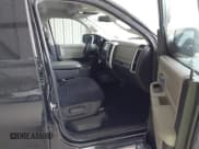 ✅ 2009 Dodge 1500 SLT • VIN: 1D3HB13T49S712884 • Lot: 41428616. Wystawiony na IAAI z przebiegiem 213 978 mil. Bezpłatny archiwum sprzedaży aukcyjnych z USA i szczegółowy raport historii pojazdu na DreamBid. Zdjęcie 5.