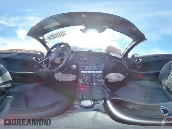 ✅ 2015 Mercedes-Benz SLK 250 • VIN: WDDPK4HA5FF101107 • Лот: 64192005. Опубликован ранее на Copart с пробегом Не указан. Бесплатный доступ к архиву аукционных продаж из США и подробный отчёт об истории автомобиля на DreamBid. Изображение 14.