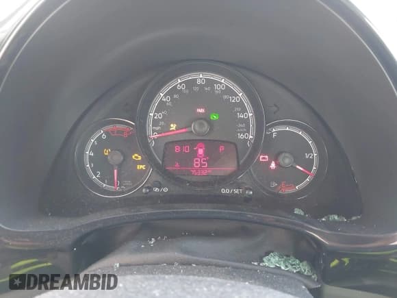 ✅ 2017 Volkswagen Beetle Fleet • VIN: 3VWF17AT7HM624005 • Lot: 42595911. Listed on IAAI with 75,332 mi. Free auction sales archive from the USA and detailed vehicle history report at DreamBid. Image 7.