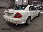 ✅ 2008 Mercedes-Benz E 550 Sport • VIN: WDBUF72X38B310368 • Лот: 42475325. Опубликован ранее на IAAI с пробегом 152 580 миль. Бесплатный доступ к архиву аукционных продаж из США и подробный отчёт об истории автомобиля на DreamBid. Изображение 4.