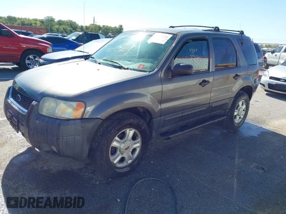 ✅ 2004 Ford Escape XLT • VIN: 1FMYU03154DA13557 • Лот: 43477320. Опубликован ранее на IAAI с пробегом 226 568 миль. Бесплатный доступ к архиву аукционных продаж из США и подробный отчёт об истории автомобиля на DreamBid. Изображение 2.