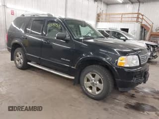✅ 2005 Ford Explorer Limited • VIN: 1FMDU75K25UB26462 • Lot: 43759876. Listed on IAAI with 200,719 mi. Free auction sales archive from the USA and detailed vehicle history report at DreamBid. Image 1.
