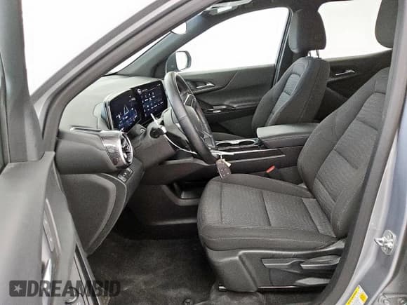 ✅ 2025 Chevrolet Equinox FWD LT • VIN: 3GNAXHEG0SL205707 • Lot: 80929665. Wystawiony na Copart z przebiegiem Nie podano. Bezpłatny archiwum sprzedaży aukcyjnych z USA i szczegółowy raport historii pojazdu na DreamBid. Zdjęcie 7.