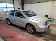 ✅ 2010 Dodge Caliber Mainstreet • VIN: 1B3CB3HA0AD599676 • Лот: 89916905. Опубликован ранее на Copart с пробегом 88 102 миль. Бесплатный доступ к архиву аукционных продаж из США и подробный отчёт об истории автомобиля на DreamBid. Изображение 4.