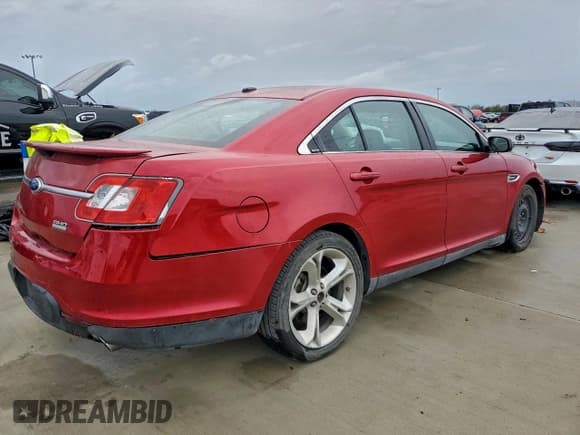 ✅ 2011 Ford Taurus SHO • VIN: 1FAHP2KT5BG125531 • Лот: 93439795. Опубликован ранее на Copart с пробегом 241 580 миль. Бесплатный доступ к архиву аукционных продаж из США и подробный отчёт об истории автомобиля на DreamBid. Изображение 3.