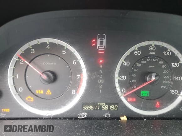 ✅ 2009 Honda Accord LX-P • VIN: 1HGCP26429A040264 • Lot: 89817935. Listed on Copart with 389,611 mi. Free auction sales archive from the USA and detailed vehicle history report at DreamBid. Image 9.