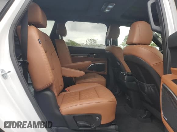 ✅ 2025 Kia Telluride SX-Prestige X-Line • VIN: 5XYP5DGCXSG636929 • Lot: 80547675. Listed on Copart with 4,372 mi. Free auction sales archive from the USA and detailed vehicle history report at DreamBid. Image 11.