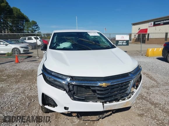 ✅ 2022 Chevrolet Equinox LS • VIN: 3GNAXHEV5NS215173 • Lot: 43614181. Wystawiony na IAAI z przebiegiem 63 220 mil. Bezpłatny archiwum sprzedaży aukcyjnych z USA i szczegółowy raport historii pojazdu na DreamBid. Zdjęcie 6.