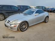 ✅ 2007 Mercedes-Benz SLK 350 • VIN: WDBWK56F97F145170 • Lot: 94212565. Listed on Copart with 118,006 mi. Free auction sales archive from the USA and detailed vehicle history report at DreamBid. Image 1.