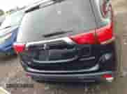 2019 Mitsubishi Outlander SE z VIN JA4AD3A31KZ038526, wystawiony jako IAAI lot #42724186 z przebiegiem 122 247 mil mil oraz . Historia ofert i sprzedaży dostępna na DreamBid. Obrazek 12.