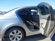 ✅ 2008 Honda Accord EX • VIN: 1HGCP36778A072254 • Lot: 43635228. Wystawiony na IAAI z przebiegiem 176 817 mil. Bezpłatny archiwum sprzedaży aukcyjnych z USA i szczegółowy raport historii pojazdu na DreamBid. Zdjęcie 8.