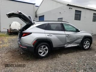 ✅ 2024 Hyundai Tucson SEL • VIN: 5NMJBCDE2RH337062 • Lot: 72387114. Wystawiony na Copart z przebiegiem 10 804 mil. Bezpłatny archiwum sprzedaży aukcyjnych z USA i szczegółowy raport historii pojazdu na DreamBid. Zdjęcie 3.