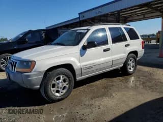 ✅ 2000 Jeep Grand Cherokee Laredo • VIN: 1J4G248S9YC394026 • Lot: 85932135. Listed on Copart with 196,538 mi. Free auction sales archive from the USA and detailed vehicle history report at DreamBid. Image 1.