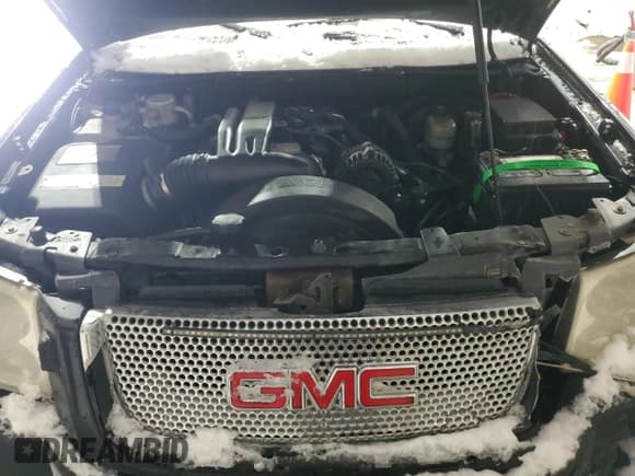 ✅ 2005 GMC Envoy SLT • VIN: 1GKET16MX56178861 • Lot: 45738005. Listed on Copart with 134,551 mi. Free auction sales archive from the USA and detailed vehicle history report at DreamBid. Image 12.