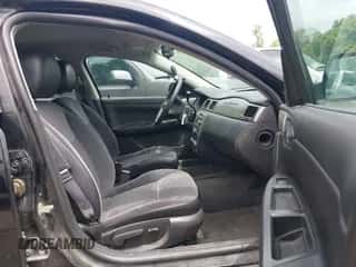 2013 Chevrolet Impala Police with VIN 2G1WD5E39D1263394, listed as a IAAI auction lot 42383103 with 113,929 mi miles and . Bid and sale history available at DreamBid. Image 5.