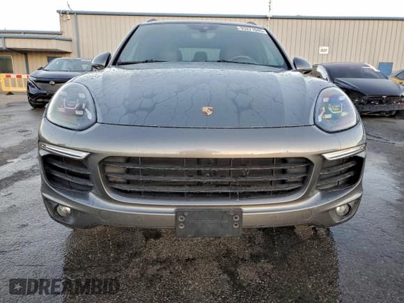 ✅ 2016 Porsche Cayenne S E-Hybrid • VIN: WP1AE2A23GLA17786 • Lot: 95221045. Listed on Copart with 134,959 mi. Free auction sales archive from the USA and detailed vehicle history report at DreamBid. Image 5.