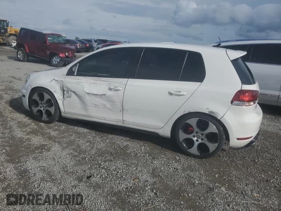 ✅ 2013 Volkswagen Golf GTI Driver's Edition • VIN: WVWHV7AJ9DW140555 • Лот: 54576625. Опубликован ранее на Copart с пробегом 102 829 миль. Бесплатный доступ к архиву аукционных продаж из США и подробный отчёт об истории автомобиля на DreamBid. Изображение 2.