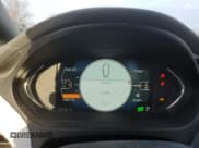 ✅ 2018 Chevrolet Bolt EV LT • VIN: 1G1FW6S04J4138264 • Lot: 88988125. Wystawiony na Copart z przebiegiem 69 781 mil. Bezpłatny archiwum sprzedaży aukcyjnych z USA i szczegółowy raport historii pojazdu na DreamBid. Zdjęcie 9.