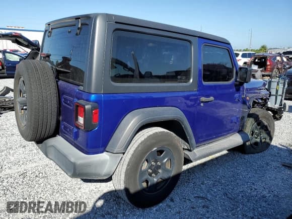 ✅ 2018 Jeep Wrangler Sport • VIN: 1C4GJXAG2JW280163 • Lot: 83984915. Listed on Copart with 73,303 mi. Free auction sales archive from the USA and detailed vehicle history report at DreamBid. Image 3.