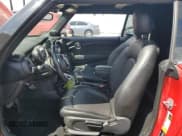 ✅ 2016 MINI Convertible • VIN: WMWWG5C54G3C19062 • Lot: 53077555. Wystawiony na Copart z przebiegiem 66 686 mil. Bezpłatny archiwum sprzedaży aukcyjnych z USA i szczegółowy raport historii pojazdu na DreamBid. Zdjęcie 7.