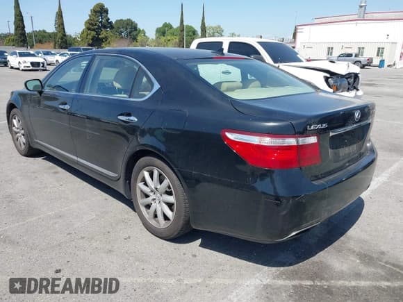 ✅ 2007 Lexus LS 460 L • VIN: JTHGL46F375001759 • Lot: 41959744. Listed on IAAI with 144,668 mi. Free auction sales archive from the USA and detailed vehicle history report at DreamBid. Image 3.