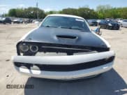 ✅ 2017 Dodge Challenger R/T • VIN: 2C3CDZBT1HH589164 • Лот: 54500425. Опубликован ранее на Copart с пробегом 52 686 миль. Бесплатный доступ к архиву аукционных продаж из США и подробный отчёт об истории автомобиля на DreamBid. Изображение 5.