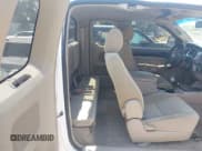 ✅ 2005 Toyota Tacoma • VIN: 5TEUU42N55Z035078 • Lot: 42428869. Listed on IAAI with 304,345 mi. Free auction sales archive from the USA and detailed vehicle history report at DreamBid. Image 8.