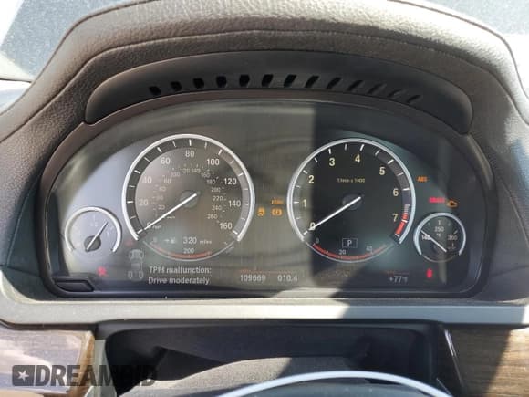 ✅ 2009 BMW 7 Series 750Li • VIN: WBAKB83559CY60221 • Лот: 46941725. Опубликован ранее на Copart с пробегом 109 669 миль. Бесплатный доступ к архиву аукционных продаж из США и подробный отчёт об истории автомобиля на DreamBid. Изображение 9.