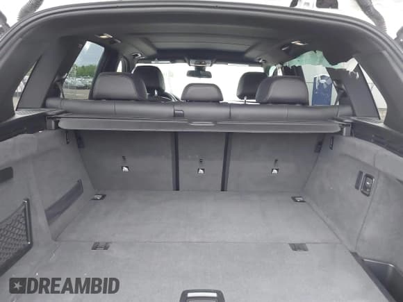 ✅ 2017 BMW X5 xDrive40e • VIN: 5UXKT0C39H0S81554 • Лот: 42177364. Опубликован ранее на IAAI с пробегом 46 441 миль. Бесплатный доступ к архиву аукционных продаж из США и подробный отчёт об истории автомобиля на DreamBid. Изображение 17.