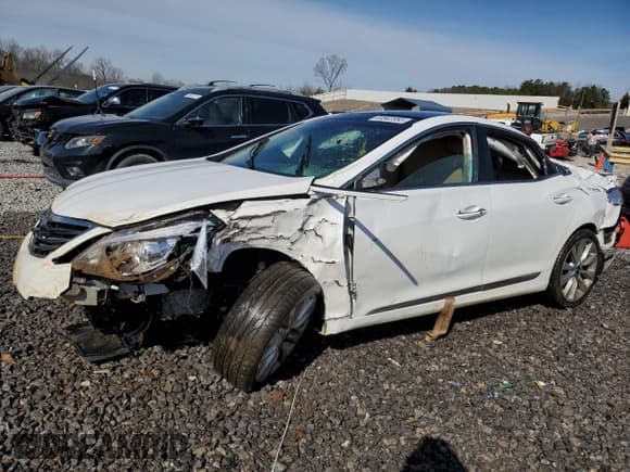 ✅ 2017 Hyundai Azera Limited • VIN: KMHFH4JG5HA586587 • Lot: 44940955. Listed on Copart with 67,343 mi. Free auction sales archive from the USA and detailed vehicle history report at DreamBid. Image 1.